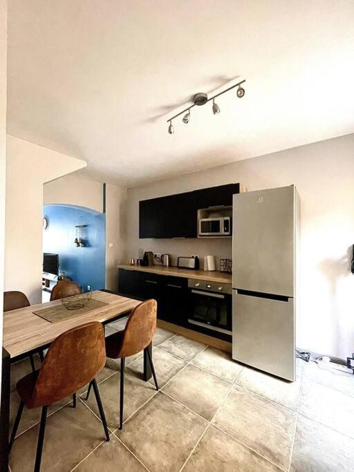 Jolie Maison De Ville - 4 Personnes - Wifi - Tv Mauguio Eksteriør billede